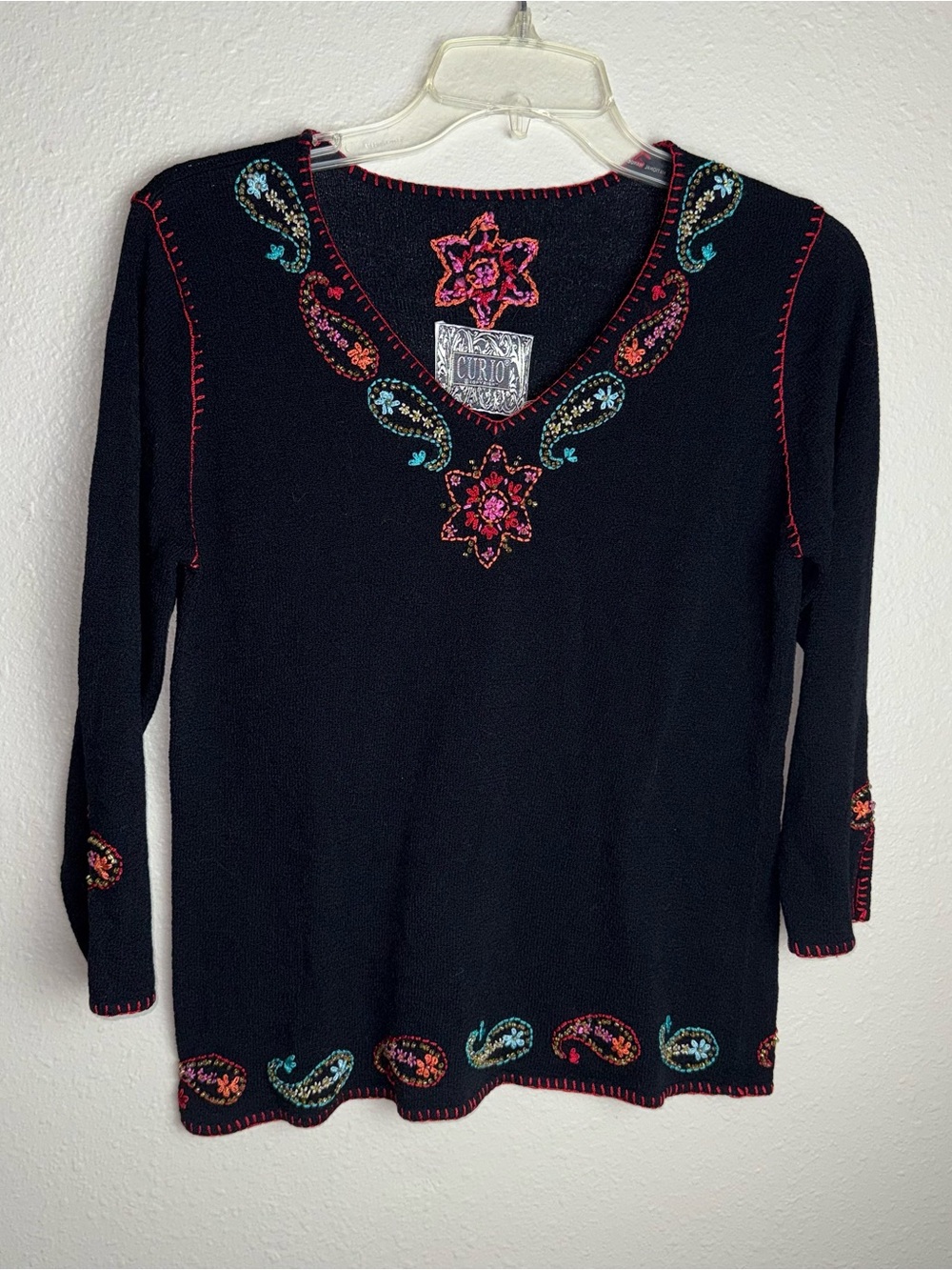 Curio Embroidered Black V-Neck Sweater with Multicolor Floral Accents